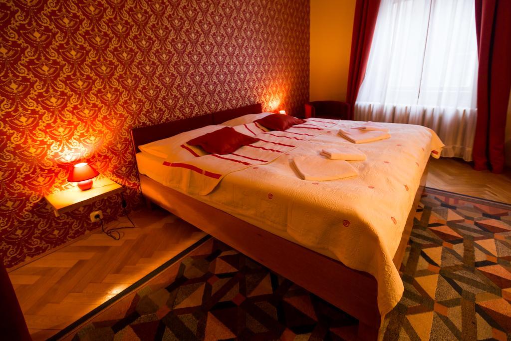 Hotel U Beránka Náchod Habitación foto